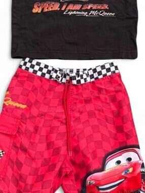 Vintage Pixar Disney Lightning McQueen Red Checkered Boys' 2